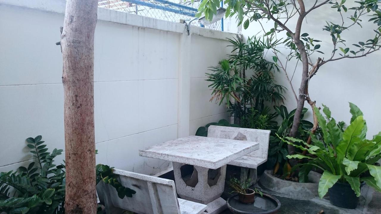 J.Residence Samut Prakan Exterior foto